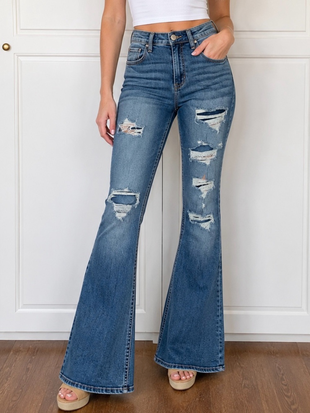 Hollister Jeans Size 2L (W26L) Distressed High-Rise Flare Jeans Soft Stretch